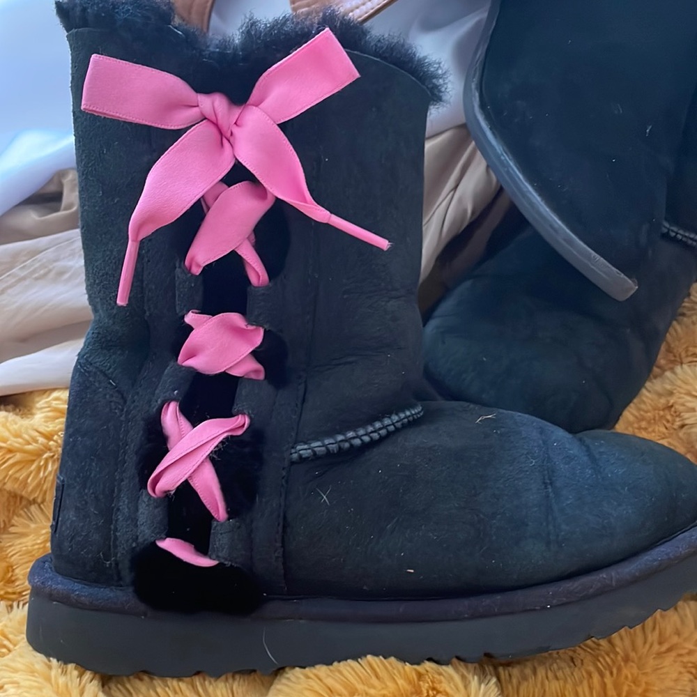 Cute girls UGGS
